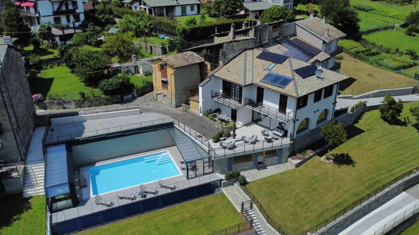 Guest House Le Cassandre Sondrio Exterior foto
